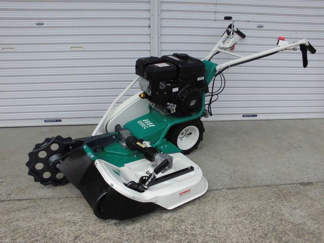 オーレック 畦草刈機 写真