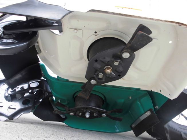 畦草刈機 WM646F 写真３