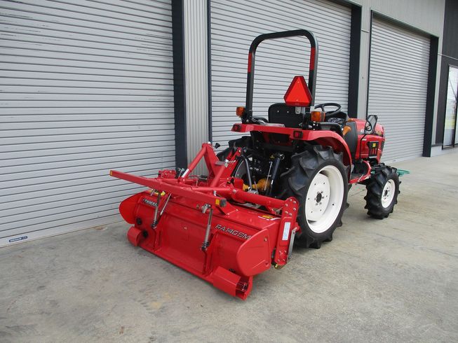 トラクター EG118 写真３