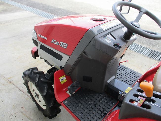 トラクター KE18 写真６