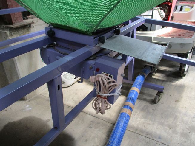 もみコンテナ 秋太郎DX 写真４