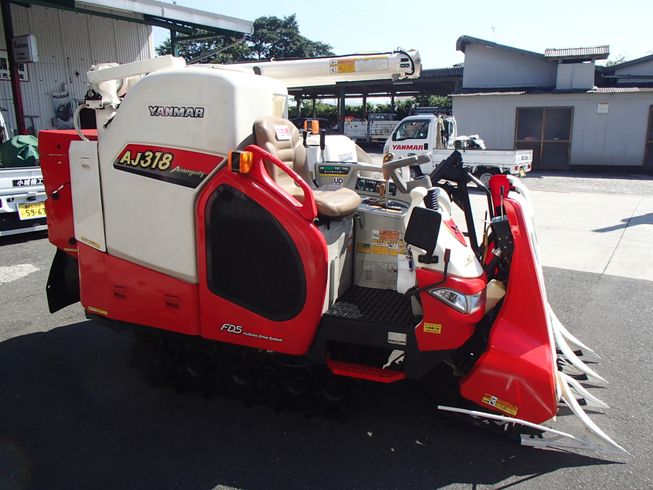 コンバイン AJ318-JLE 写真３