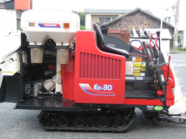 コンバイン Ee-30 HWLS  写真４