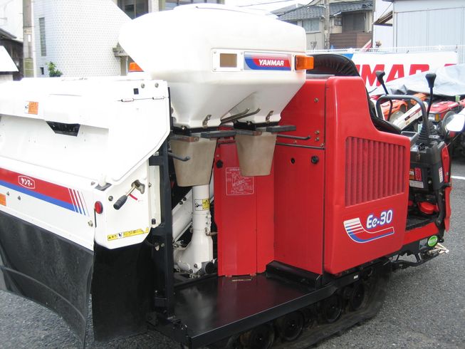 コンバイン Ee-30 HWLS  写真５