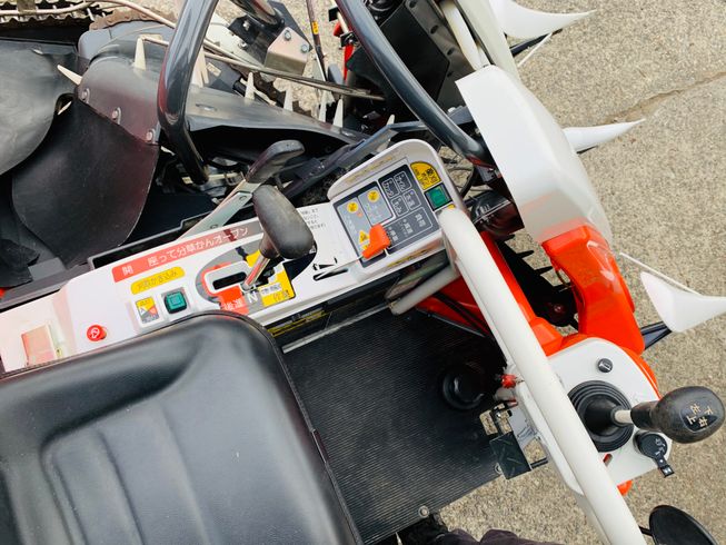 コンバイン ER213G(W) 写真７