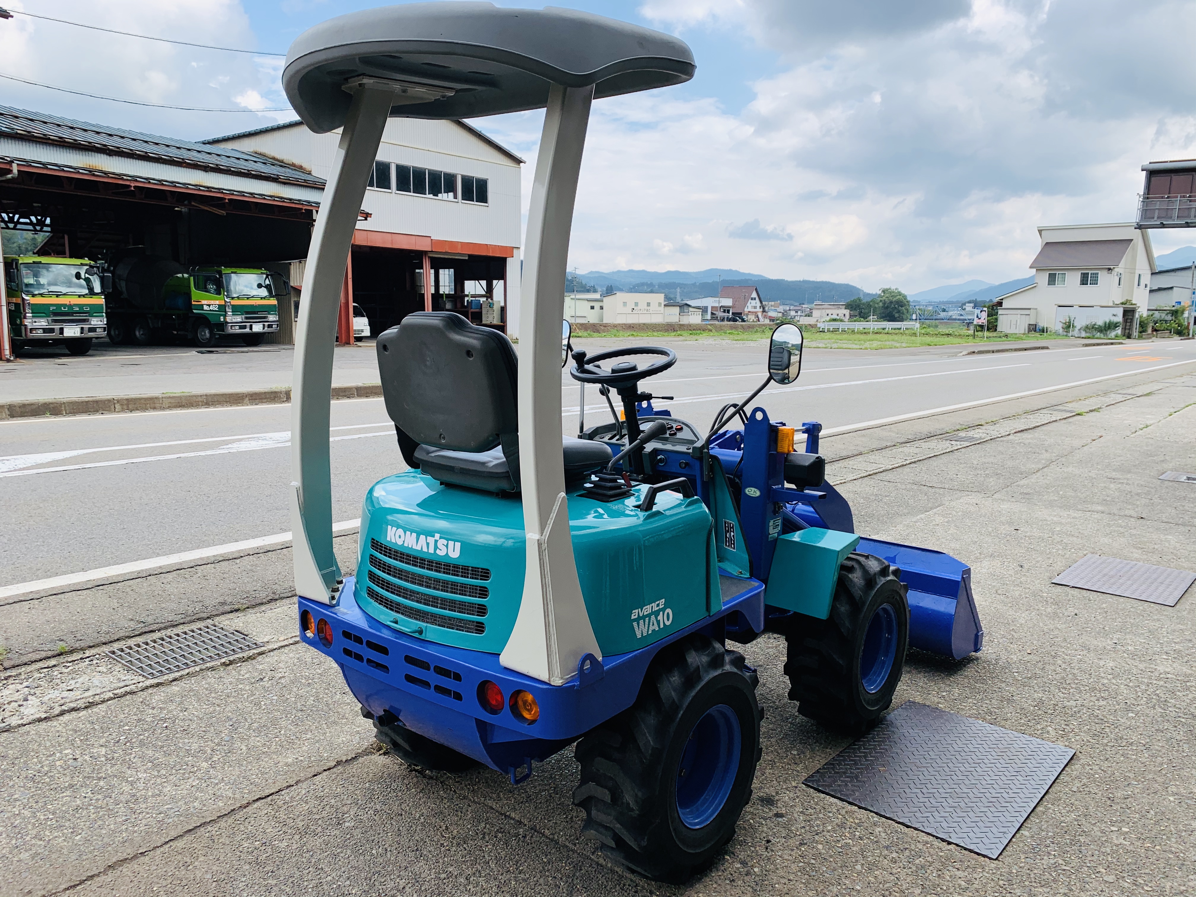 タイヤショベル  WA10-1EO 写真５