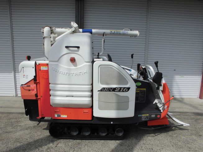 コンバイン ARN216G 写真３