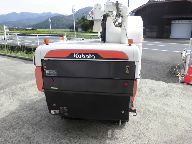 コンバイン ARN216G 写真４