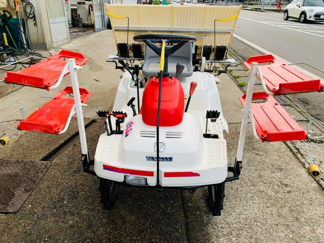 田植機 Pe-1 写真３