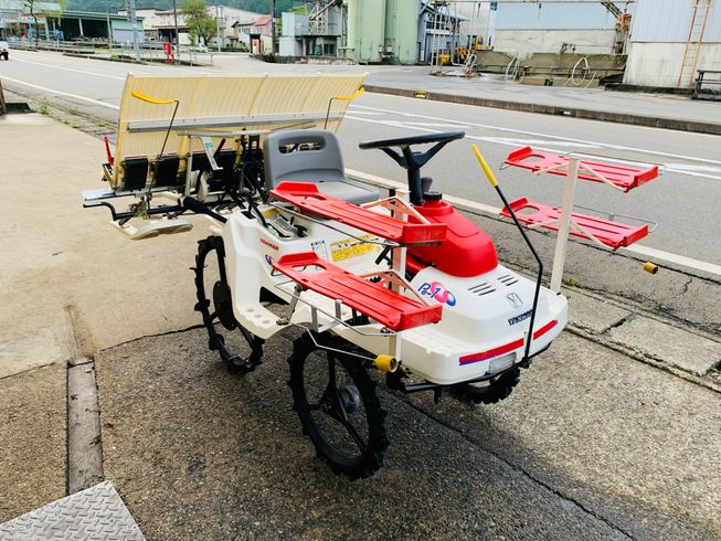 田植機 Pe-1 写真２