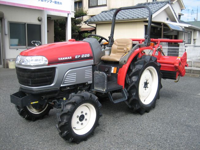 トラクター EF226 VUKS5M  写真２