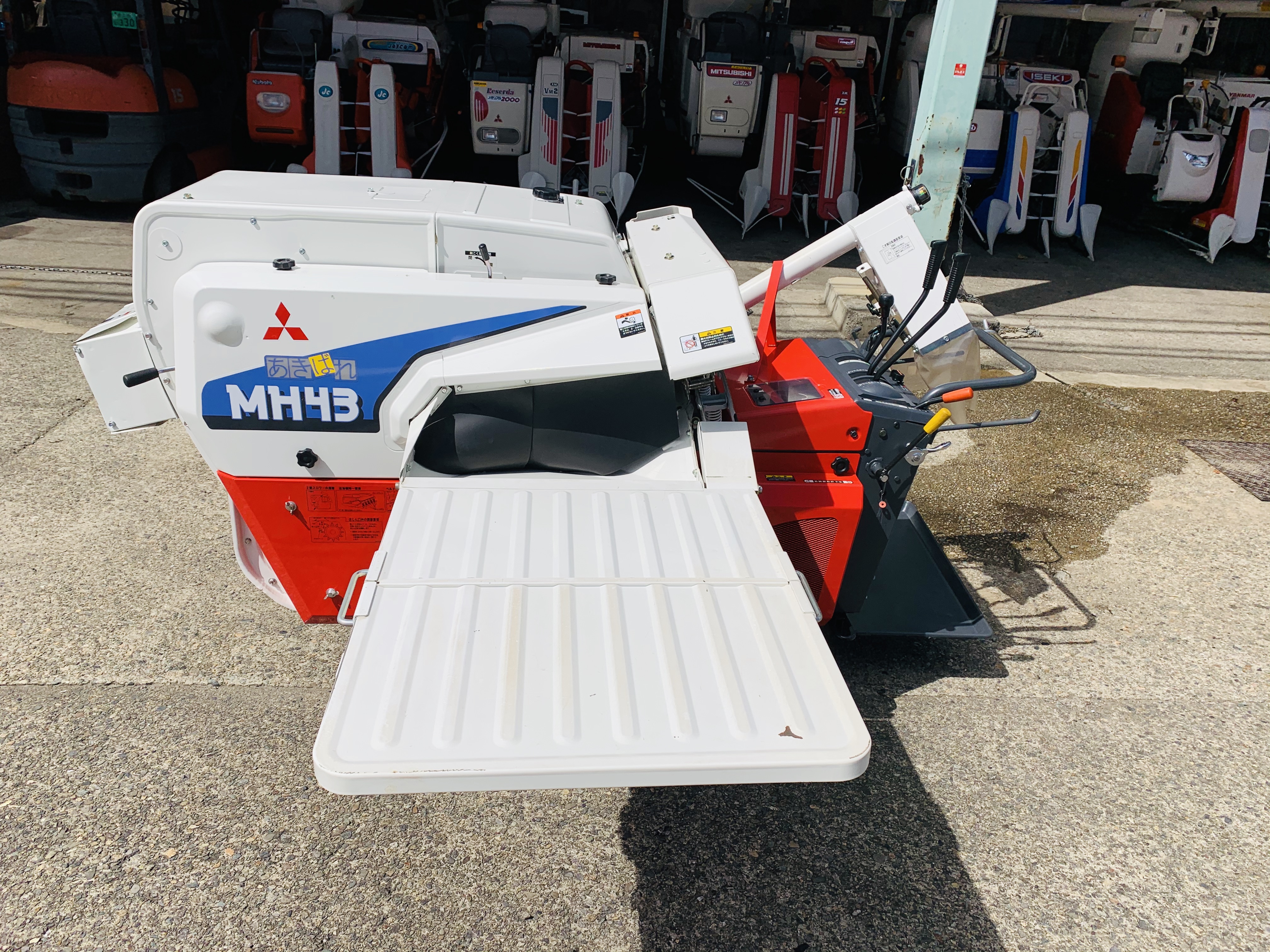 ハーベスター あきばれMH43A 写真２