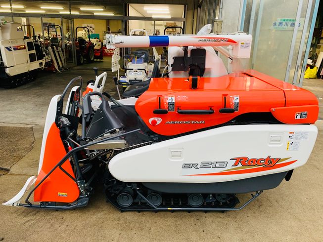 コンバイン ER213 写真３