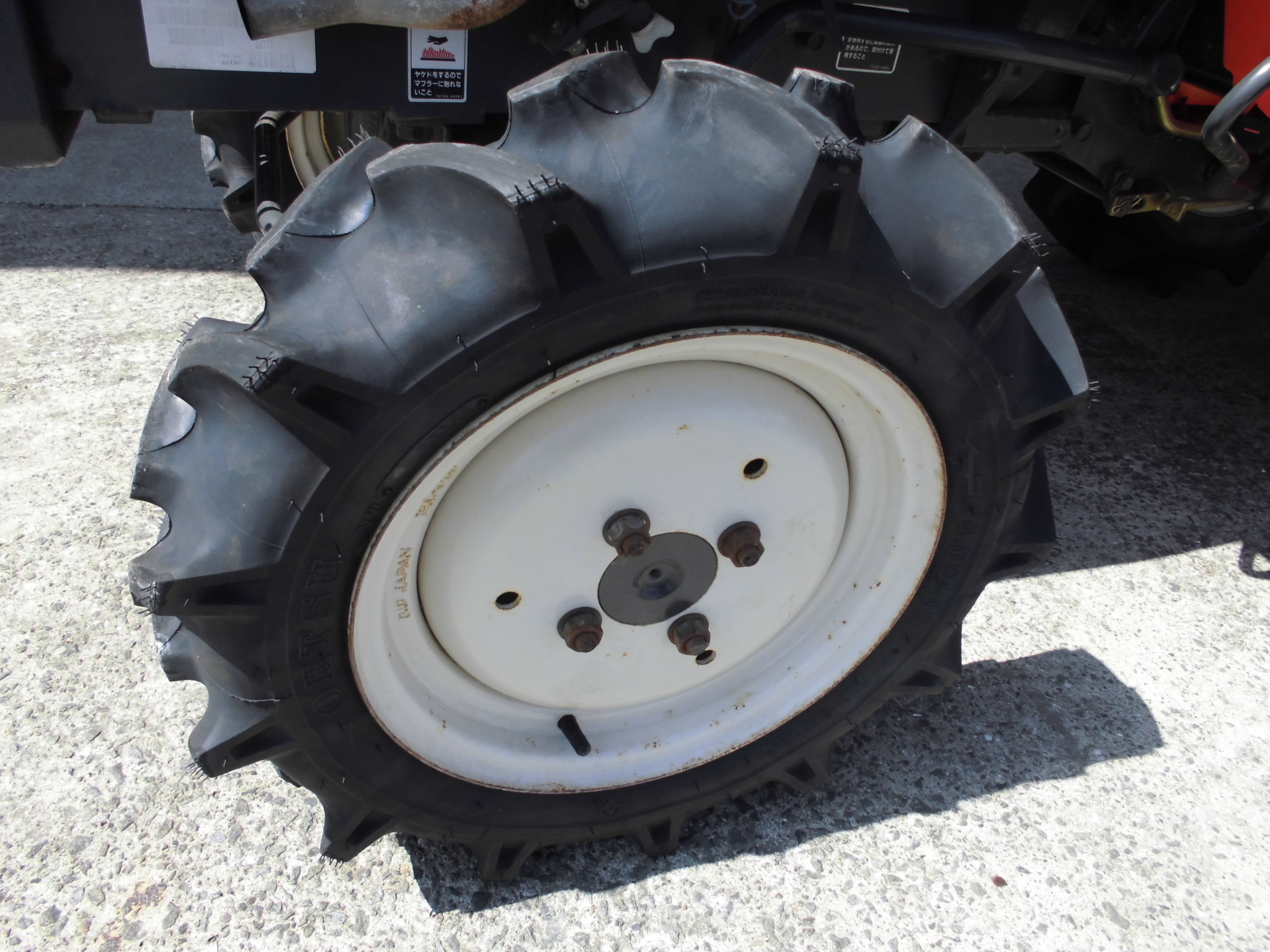 トラクター GB130 写真５