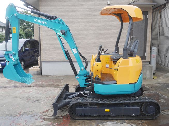 バックホー U-20 写真３