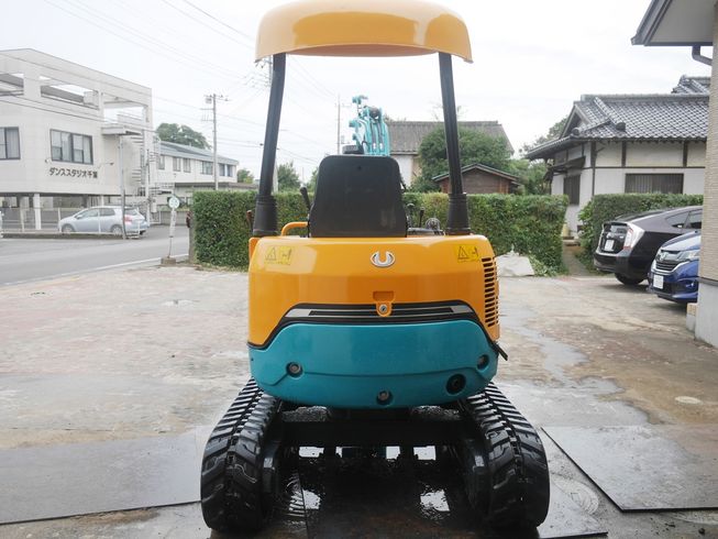 バックホー U-20 写真４