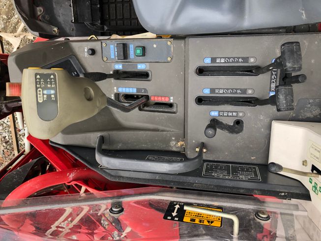 コンバイン GC218 写真３