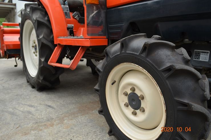 トラクター KL230BMAWF5 写真４