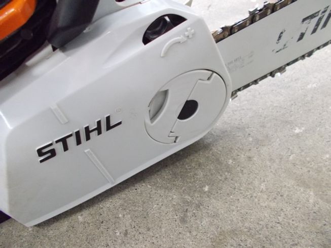 チェーンソー MS230C-BE 写真６