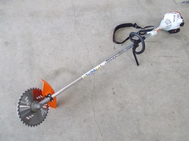 草刈機 FS55RC-E 写真２