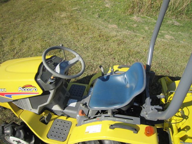 トラクター ＴＣ１３　鹿児島 写真３