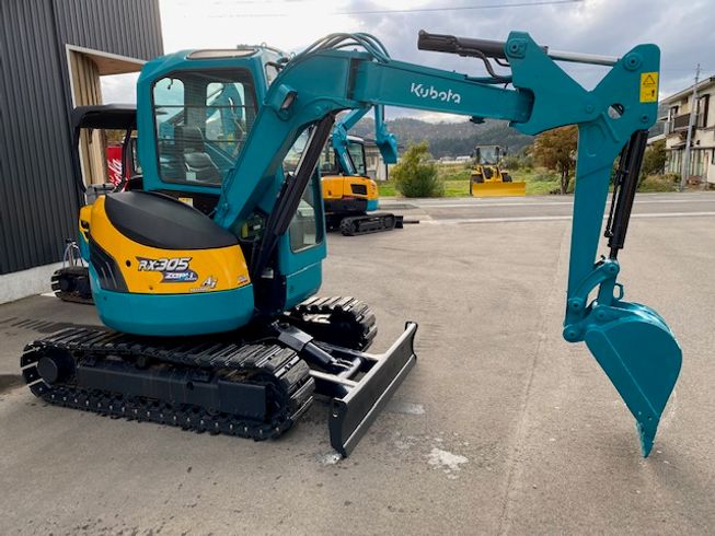 バックホー RX305S 写真２