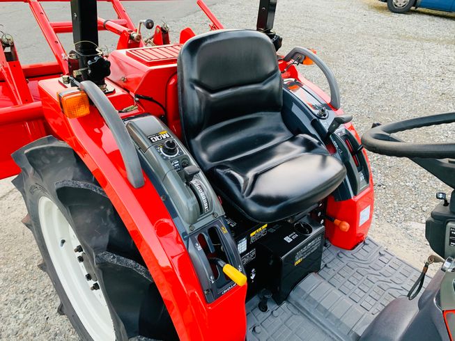 トラクター MT241 写真５