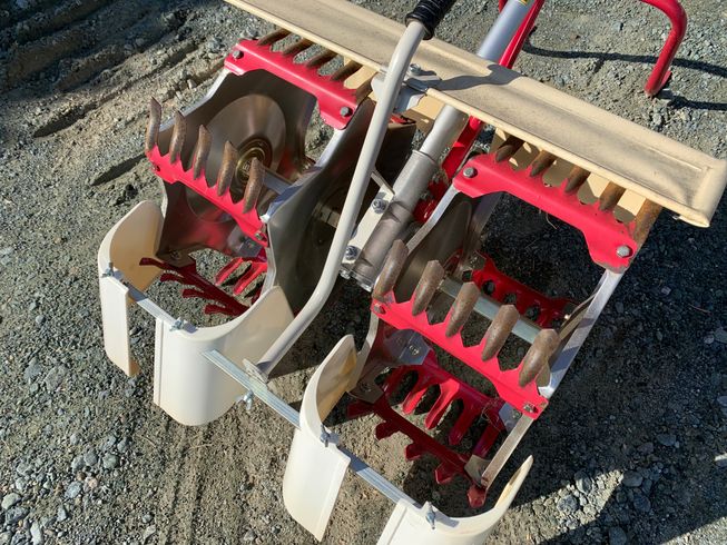 除草機 ＭＪ26Ｍ 写真２