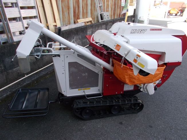 ハーベスター MH67 写真３