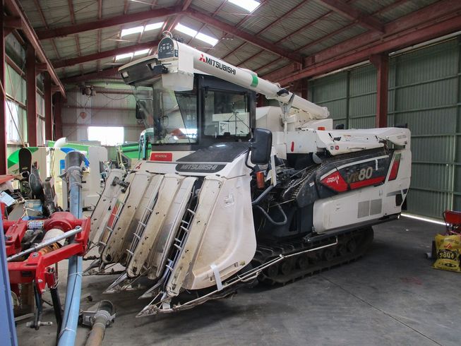 コンバイン VR98 写真３