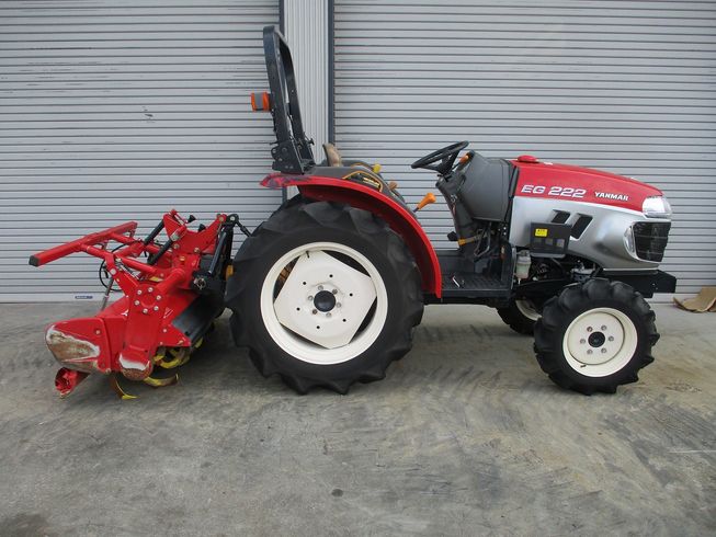 トラクター EG222 写真２