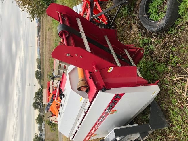 齋藤農機 ビーンスレッシャ 写真