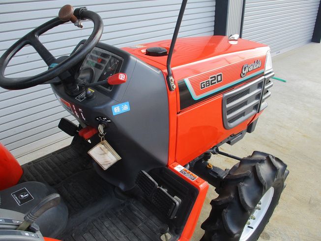トラクター GB20-BSMA 写真７