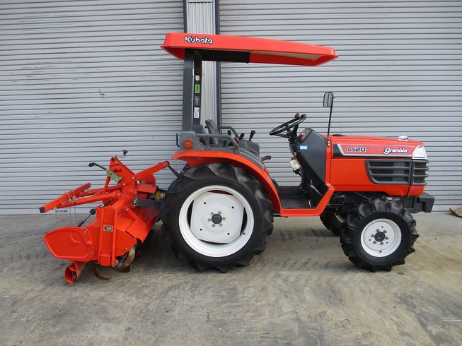 トラクター GB20-BSMA 写真２