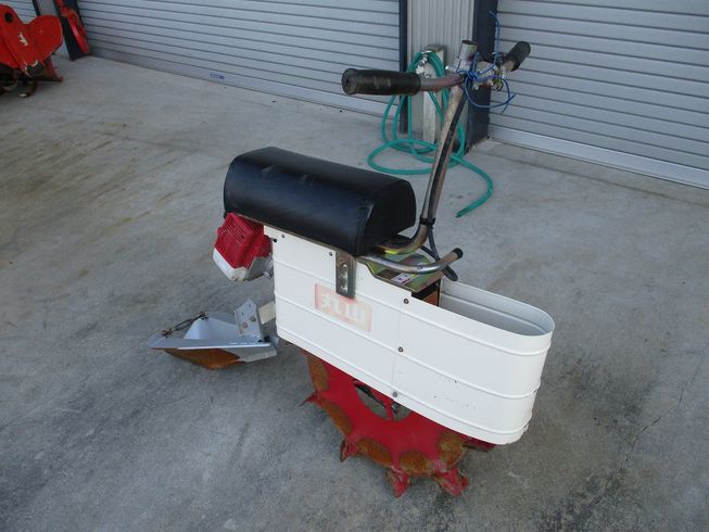 乗用溝切り機 MKF-A430  写真７