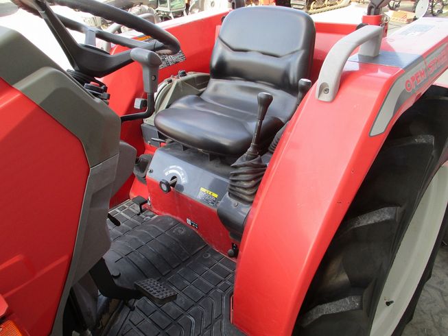 トラクター MT271 写真３