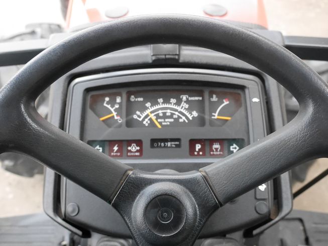 トラクター MT460 写真５