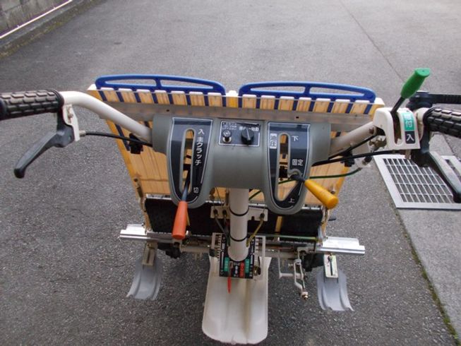 田植機 MP28DB 写真２