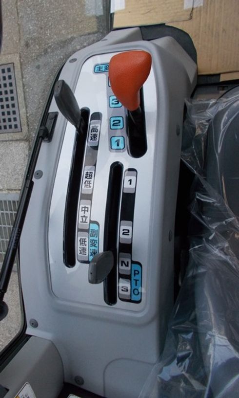 トラクター TH25-BCY 写真６