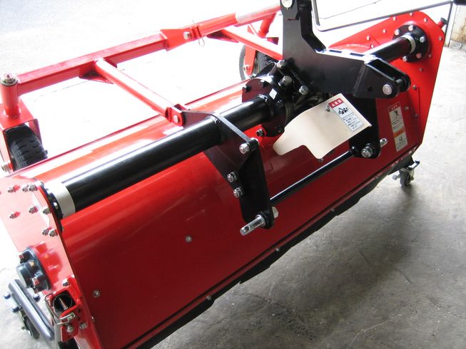 草刈機 FM157T 写真３