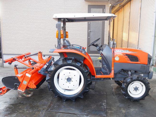 トラクター T240D（TZ240S） 写真４