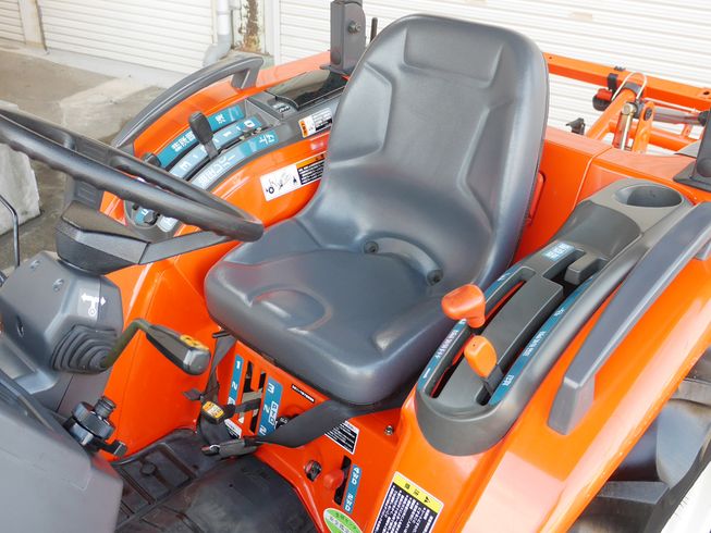 トラクター T240D（TZ240S） 写真６