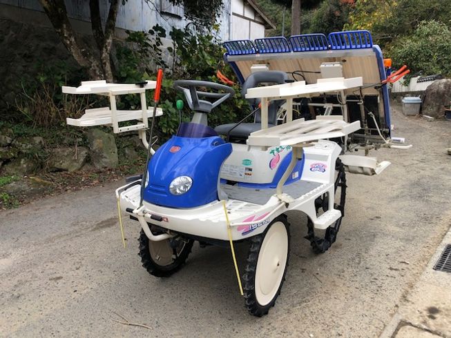 田植機 PQ4-D 写真３