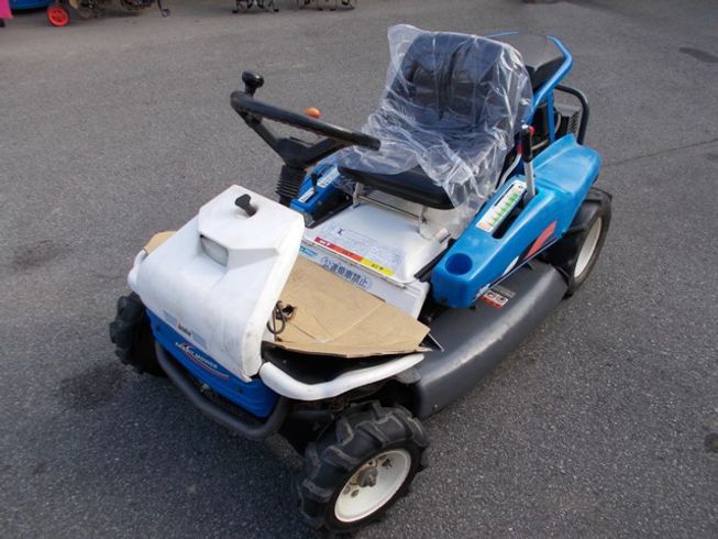 草刈機 ARM88 写真２