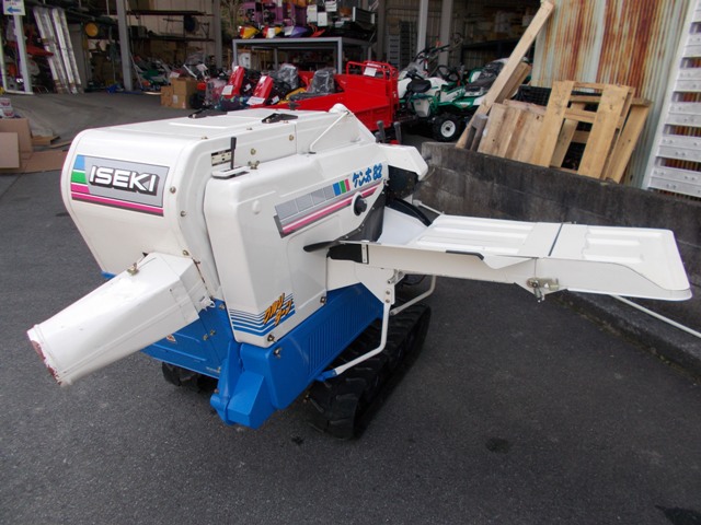 ハーベスター HM82-S	 写真２