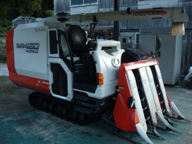 クボタ コンバイン 写真