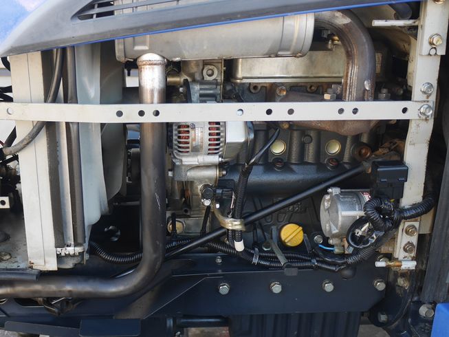 トラクター ATK340 写真８