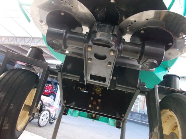 散布機 BS5220 写真６