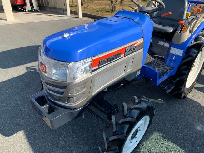 トラクター TH233B 写真２