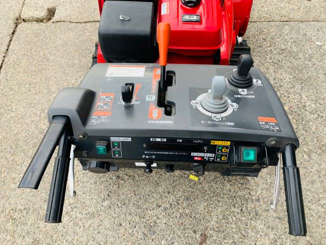 除雪機 HSM1390i 写真６